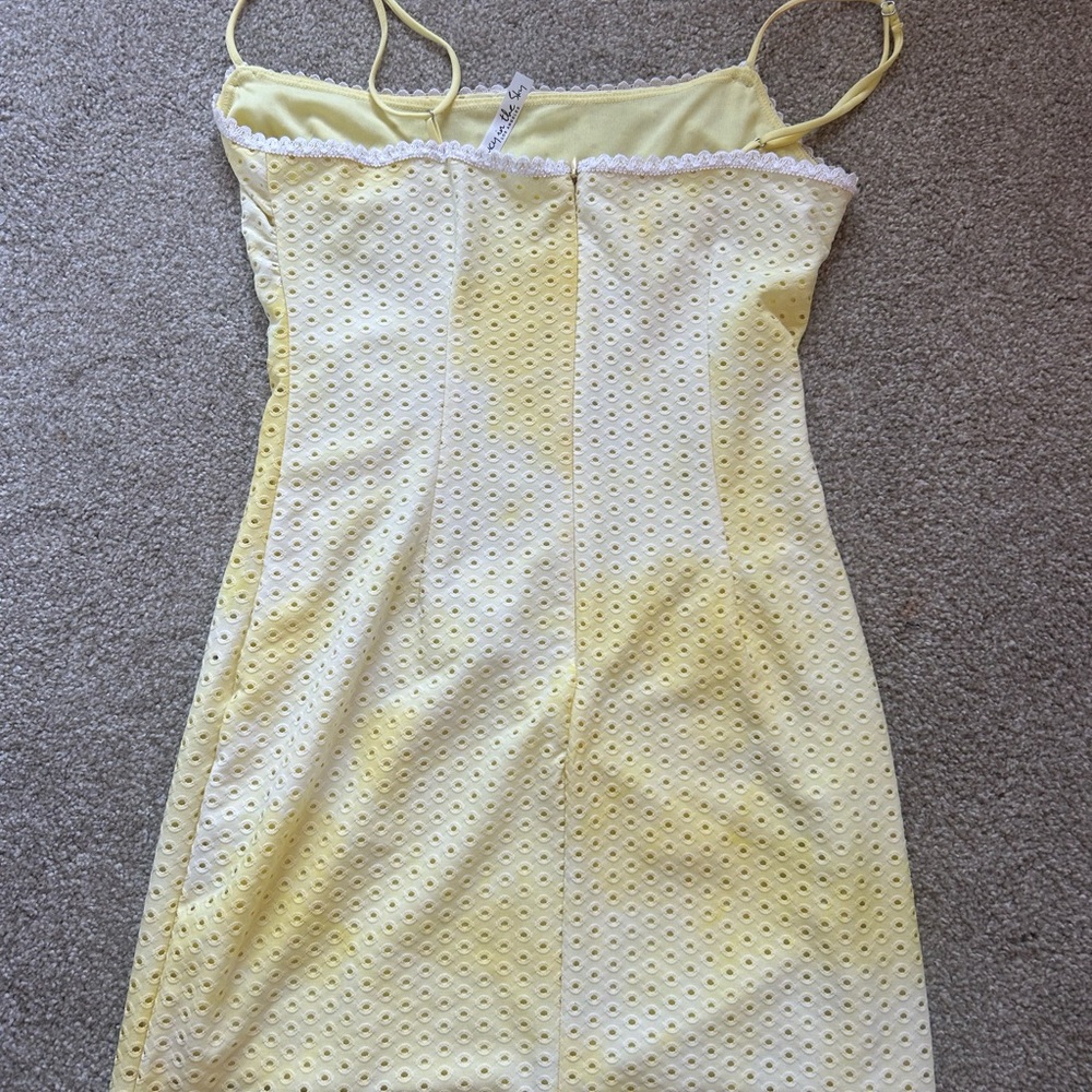 This beautiful dress is from Lucy in the Sky and fits like a size small(2-4). - Picture 6 of 6